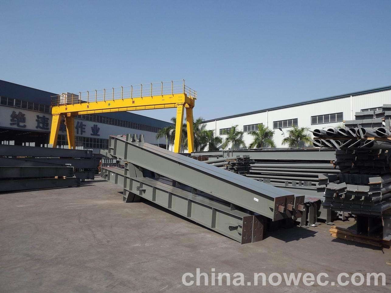 汉中网架工程中的分条(分块)吊装法